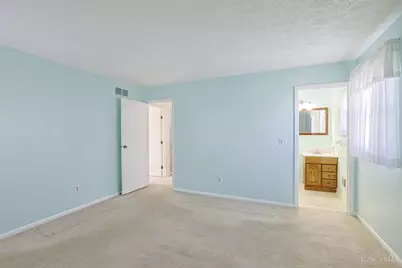 3877 Appletree Court, Cincinnati, OH 45247 - Photo 19