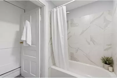 106 Township Avenue, Elmwood Place, OH 45216 - Photo 13