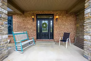 1614 Hogue Rd, Hanover Township, OH 45013 - Photo 3