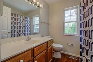 8796 Carey Woods Ln, West Chester, OH 45069 - Photo 35