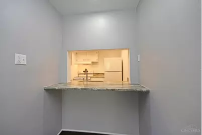 945 Parkside Place #4, Cincinnati, OH 45202 - Photo 13