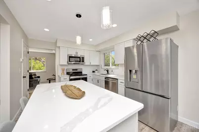 1073 Peachtree Court, Cincinnati, OH 45231 - Photo 13