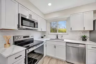 1073 Peachtree Ct, Cincinnati, OH 45231 - Photo 15