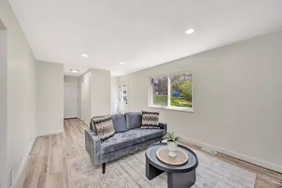 1073 Peachtree Court, Cincinnati, OH 45231 - Photo 23