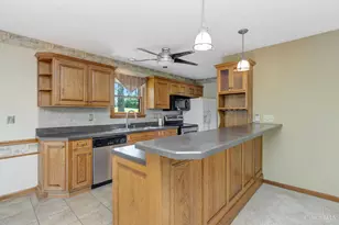 3566 Sandal Ln, Cincinnati, OH 45248 - Photo 19