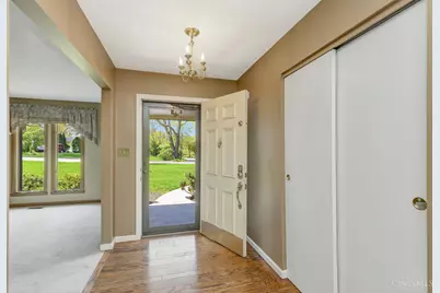 3566 Sandal Lane, Cincinnati, OH 45248 - Photo 7