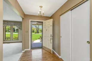 3566 Sandal Ln, Cincinnati, OH 45248 - Photo 7