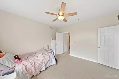 1034 Hill Top Lane, Franklin Township, OH 45120 - Photo 19