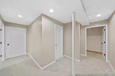 1034 Hill Top Lane, Franklin Township, OH 45120 - Photo 29