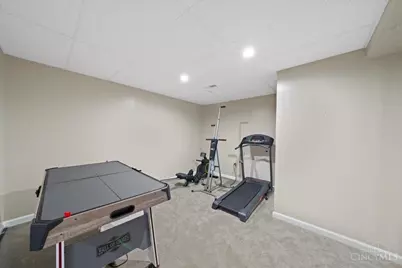 1034 Hill Top Lane, Franklin Township, OH 45120 - Photo 41