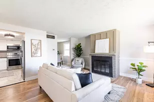 2909 Glenaire Dr, Colerain Township, OH 45251 - Photo 3