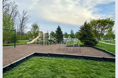 292 Hennepin Drive, Hamilton Township, OH 45039 - Photo 39