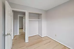 9925 Grasscreek Ct, Cincinnati, OH 45231 - Photo 17