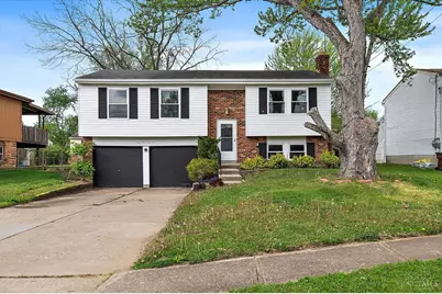 9925 Grasscreek Court, Cincinnati, OH 45231 - Photo 1