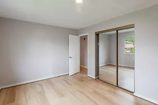 9925 Grasscreek Ct, Cincinnati, OH 45231 - Photo 13