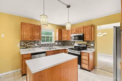 10000 Trapp Lane, Springfield Township, OH 45231 - Photo 9