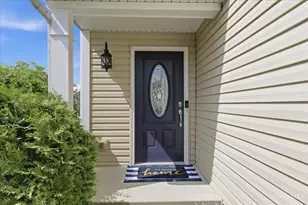 7827 Highbrook Dr, Hamilton Township, OH 45039 - Photo 7