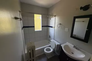 4237 Vine St, Cincinnati, OH 45217 - Photo 3