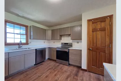 7001 Ghormley Road, Wayne Twp, OH 45123 - Photo 19