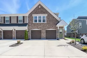 5872 Parkview Ln, Miami Township, OH 45150 - Photo 1