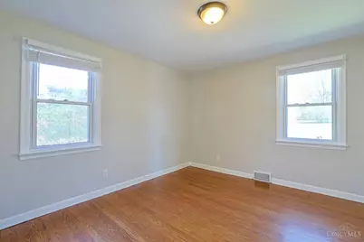 1536 Saint Clair Avenue, Cincinnati, OH 45231 - Photo 17