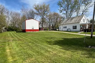 210 Woodward St, Mount Orab, OH 45154 - Photo 9