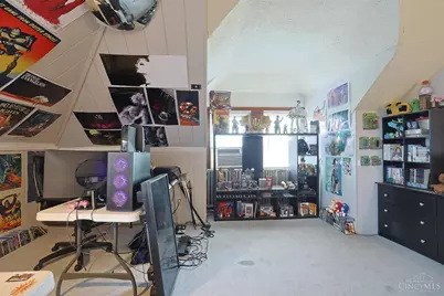 448 Riddle Road, Cincinnati, OH 45220 - Photo 43