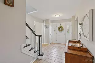 1129 Avalon Dr, Hamilton Township, OH 45039 - Photo 7