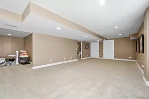 5558 Eden Ridge Dr, Cincinnati, OH 45247 - Photo 29