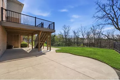 5558 Eden Ridge Drive, Cincinnati, OH 45247 - Photo 33