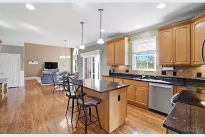 5558 Eden Ridge Drive, Cincinnati, OH 45247 - Photo 11