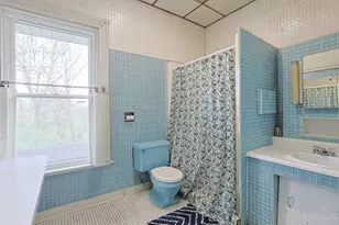 452 Riddle Rd, Cincinnati, OH 45220 - Photo 25