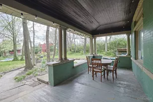 452 Riddle Rd, Cincinnati, OH 45220 - Photo 3