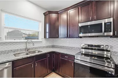 3008 Doe Drive, Franklin Township, OH 45005 - Photo 13