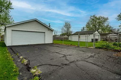 2384 Woodman Drive, Kettering, OH 45420 - Photo 25