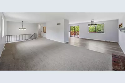 3647 E Galbraith Road, Amberley, OH 45236 - Photo 9