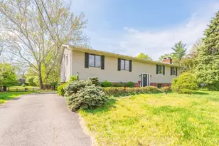3647 E Galbraith Rd, Amberley, OH 45236 - Photo 3