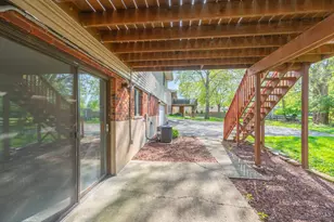 3647 E Galbraith Rd, Amberley, OH 45236 - Photo 37