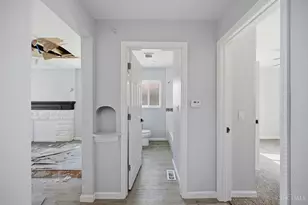 5866 Kennedy Ave, Cincinnati, OH 45213 - Photo 29
