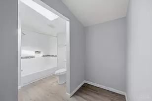 5866 Kennedy Ave, Cincinnati, OH 45213 - Photo 23