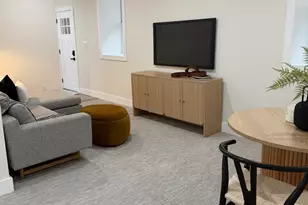 989 Parkside Pl, Cincinnati, OH 45202 - Photo 5