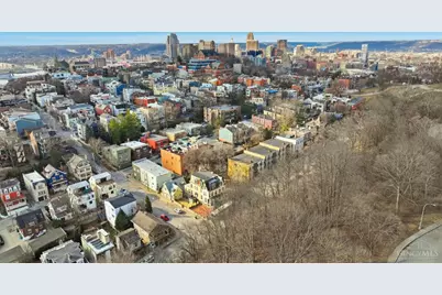 989 Parkside Place #1, Cincinnati, OH 45202 - Photo 13