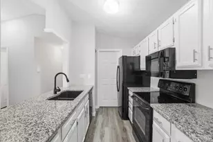 8900 Eagleview Dr, West Chester, OH 45069 - Photo 5
