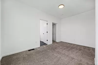 270 Wortman Street, Cincinnati, OH 45226 - Photo 21