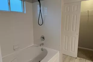 7990 Tara Dr, West Chester, OH 45069 - Photo 11