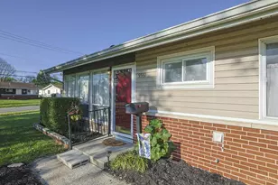 9551 Trafalgar Ct, Colerain Township, OH 45251 - Photo 3