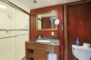 115 E Mills Ave, Wyoming, OH 45215 - Photo 39