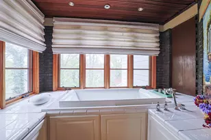 115 E Mills Ave, Wyoming, OH 45215 - Photo 41