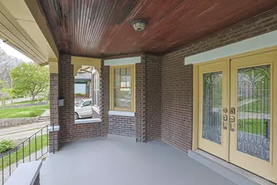 115 E Mills Avenue, Wyoming, OH 45215 - Photo 3