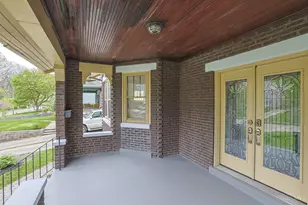 115 E Mills Ave, Wyoming, OH 45215 - Photo 3